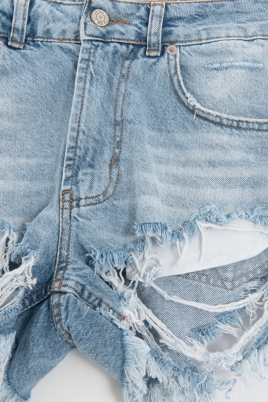 Bayan Mavi Yıpratmalı Mini Denim Şort