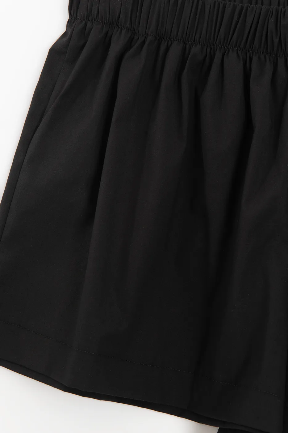 Bayan Siyah Lastikli Mini Şort