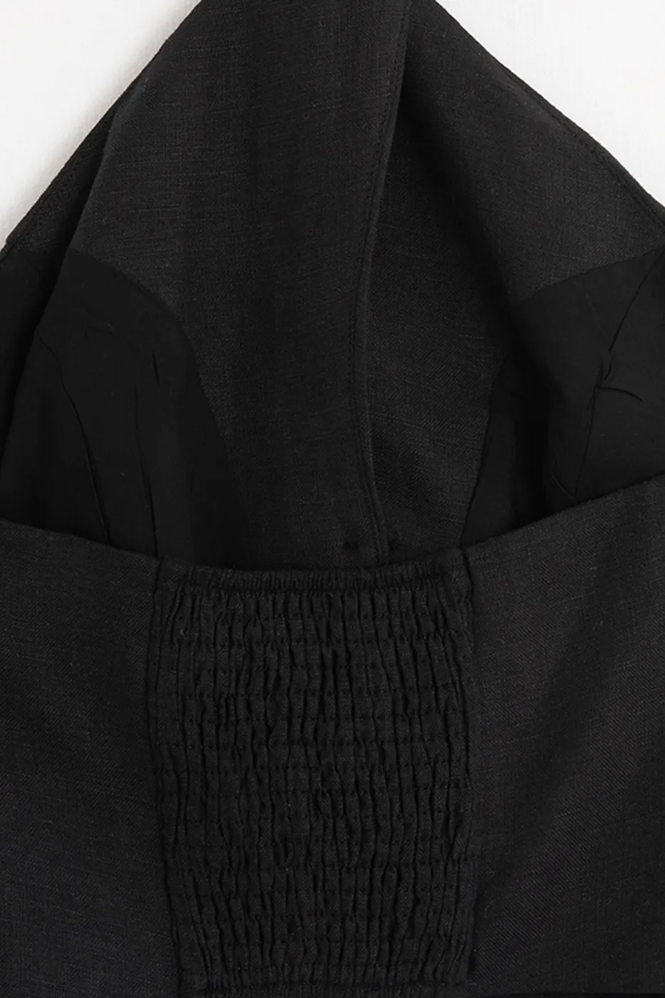 Bayan Siyah Çapraz Halter Yakalı Bluz