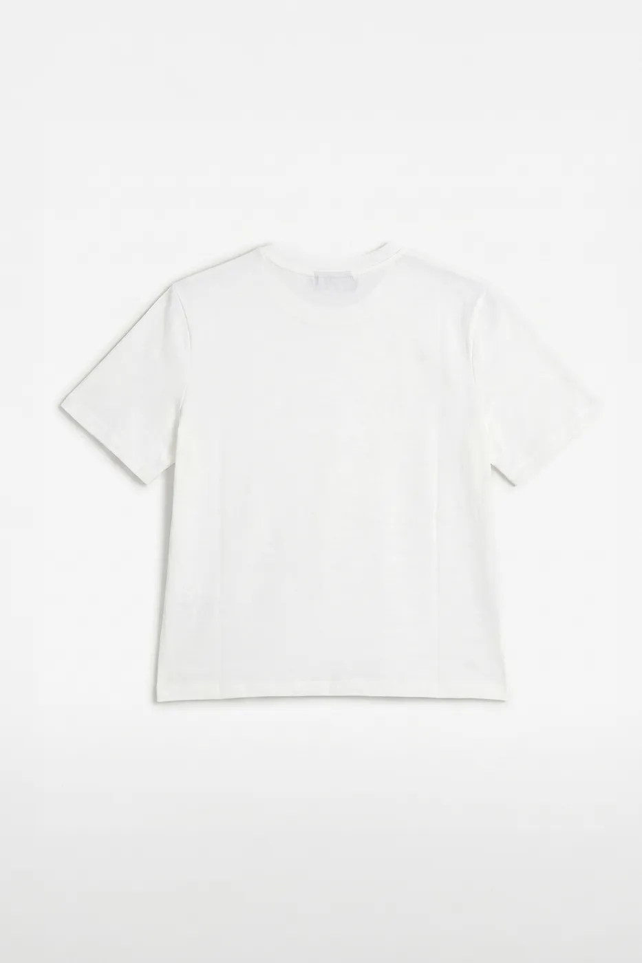 Bayan Beyaz Çiçek Detaylı Bisiklet Yaka Tshirt