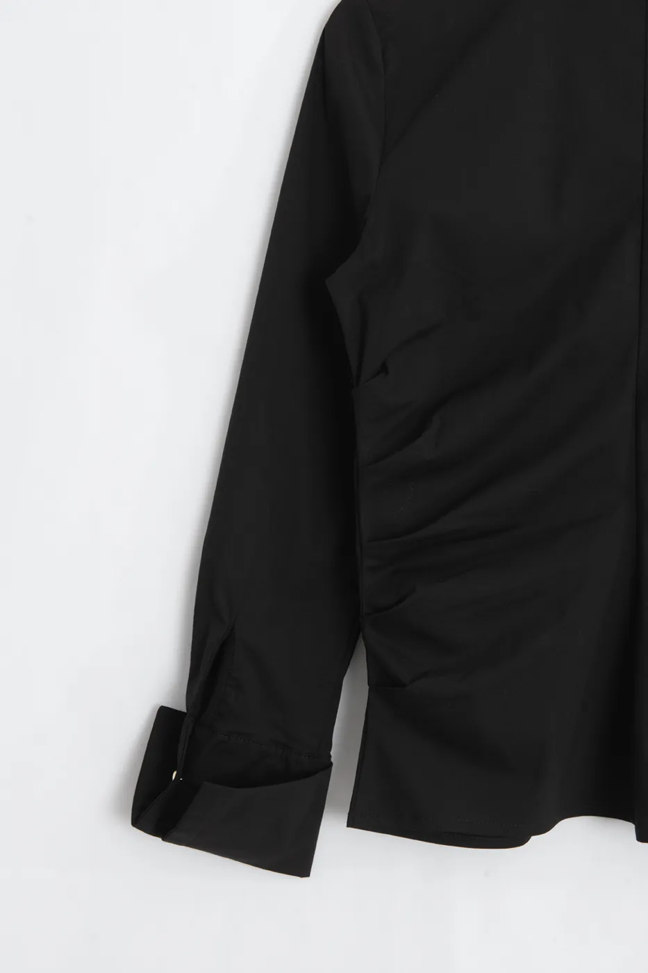 Bayan Siyah Düğmeli Fit Poplin Gömlek